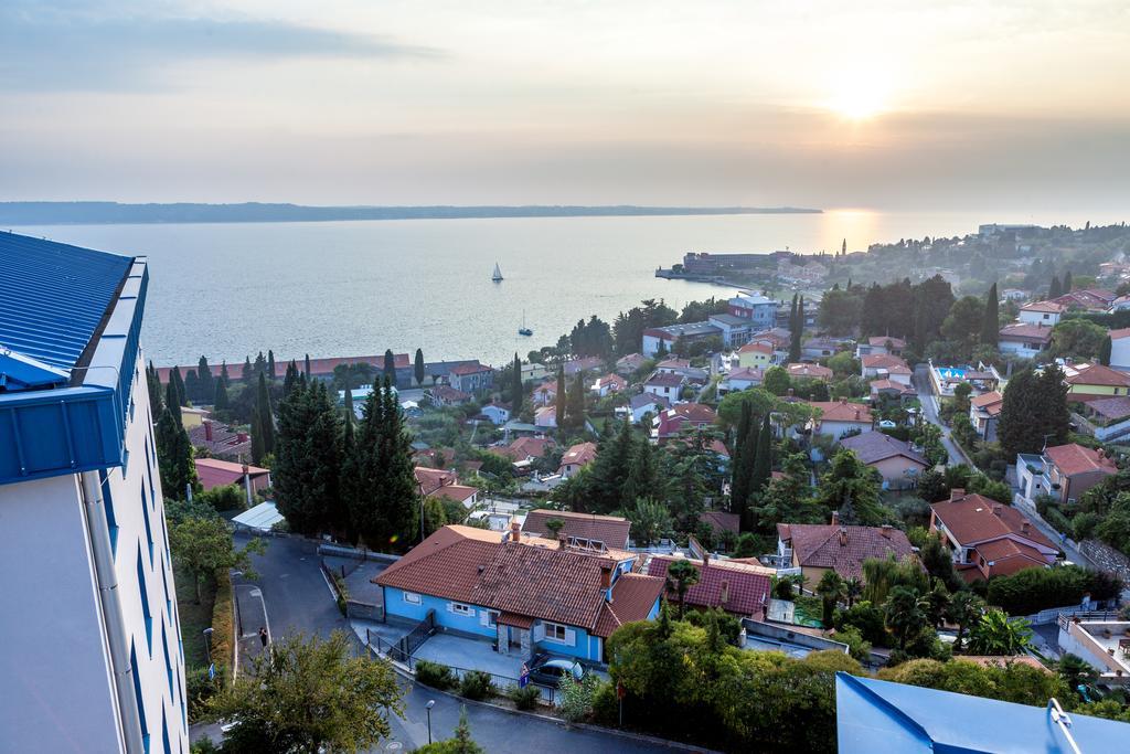 Dijaski Dom Portoroz, Hostel Extérieur photo